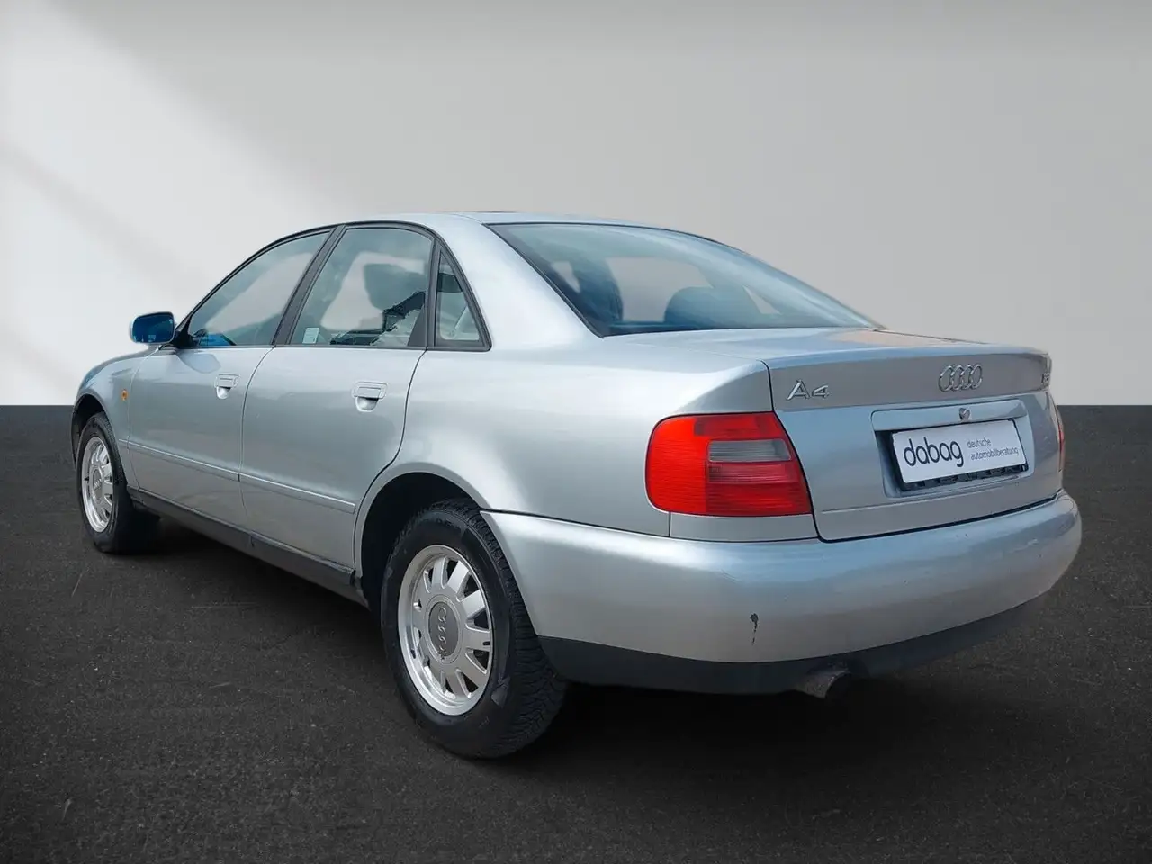 Audi A4 B5 1.8 NUR GEWERBE BATTERIE BREMSEN NEU, foto 8