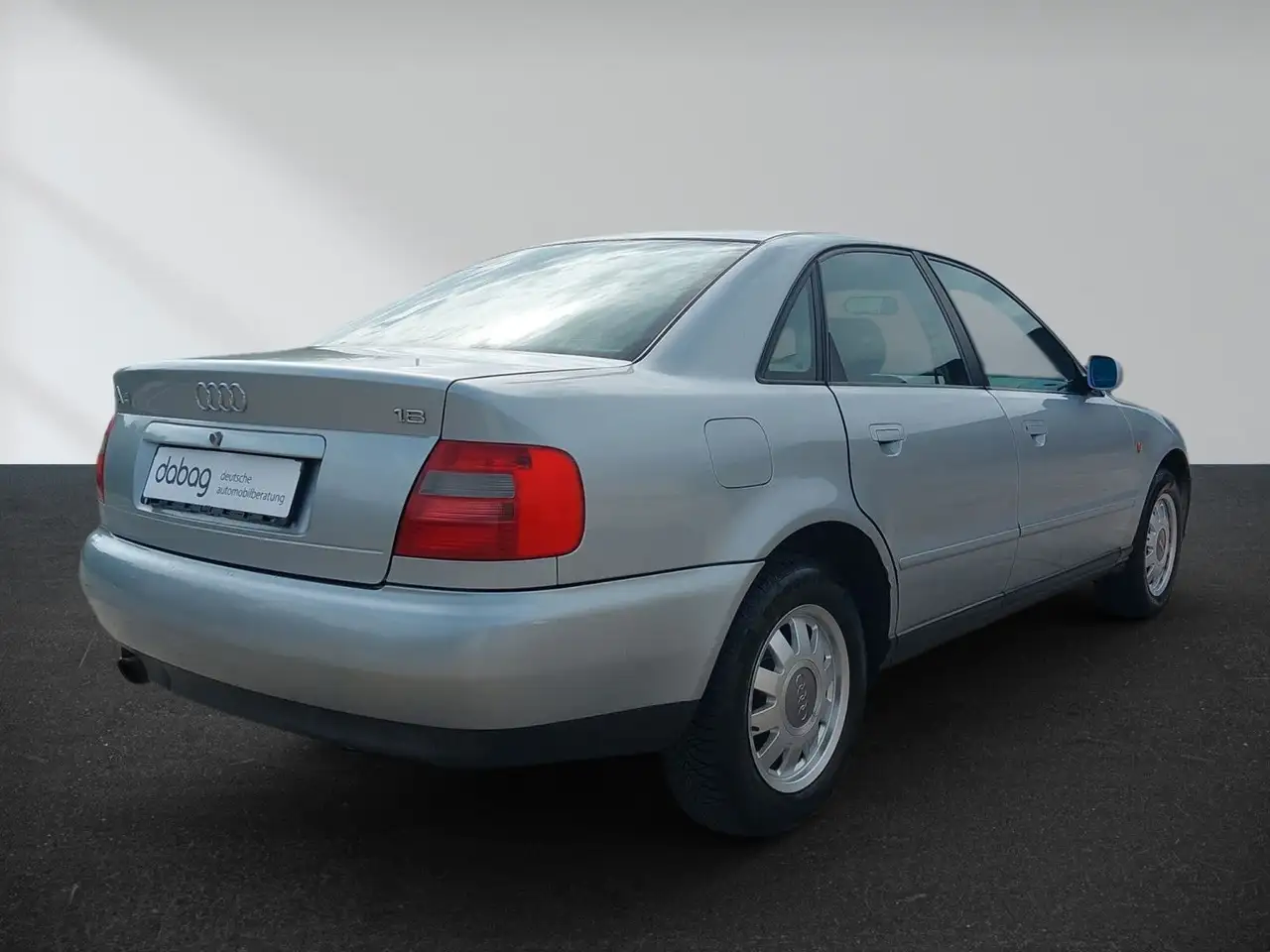 Audi A4 B5 1.8 NUR GEWERBE BATTERIE BREMSEN NEU, foto 6