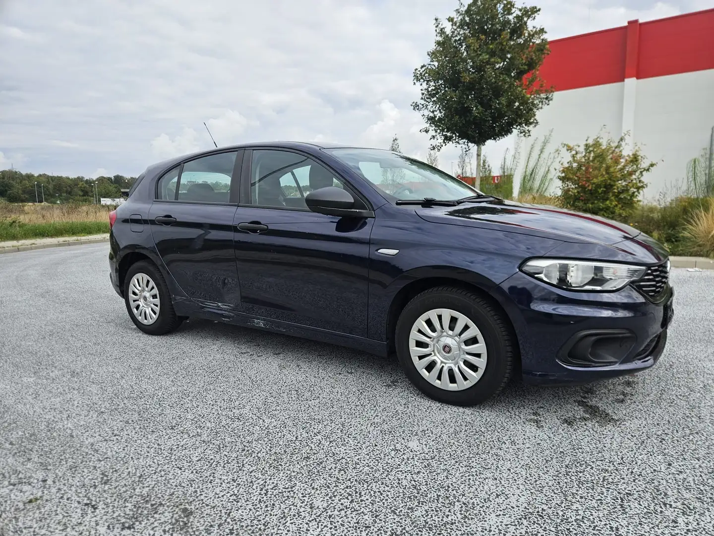 Fiat Tipo Pop Blau - 2
