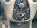 Toyota Aygo 1.0 x-play Klimaanlage, Parksensoren, BT Červená - thumbnail 15