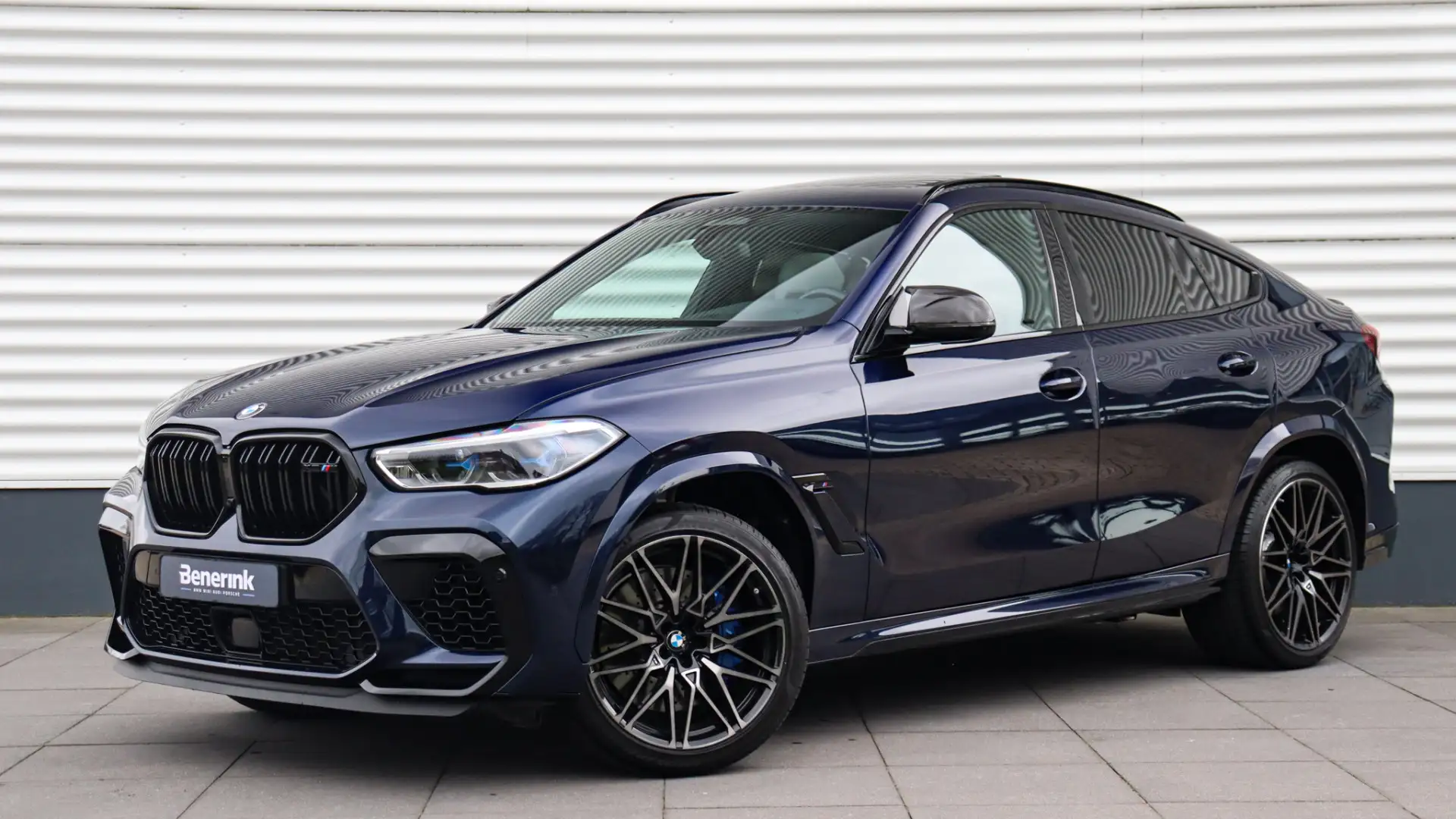 BMW X6 M Competition | M Drivers Pacakge | Sky Lounge | Bow Blauw - 1