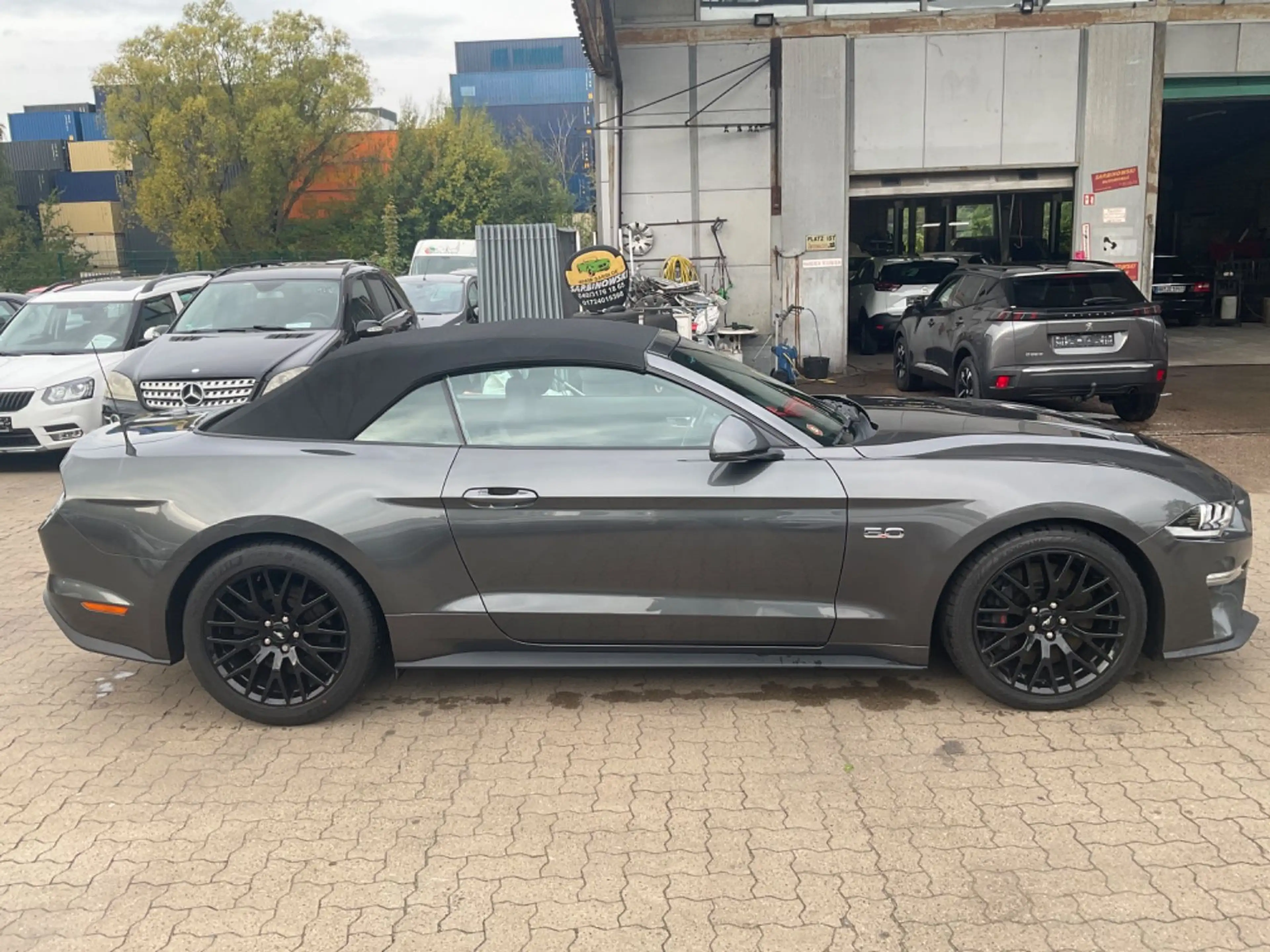 Ford Mustang GT Cabrio TÜV 05.2028 — photo 5