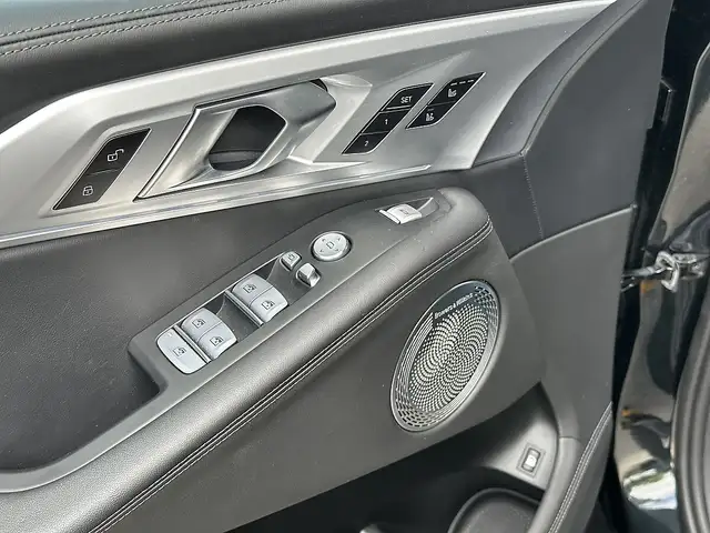 BMW XM Aut. / AHK / Soft Close / Bowers Wilkins / 23" ... Ansicht 38