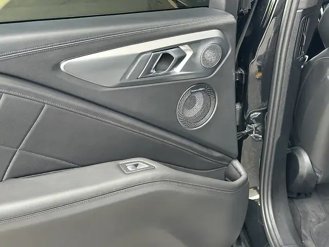 BMW XM Aut. / AHK / Soft Close / Bowers Wilkins / 23" ... Ansicht 16