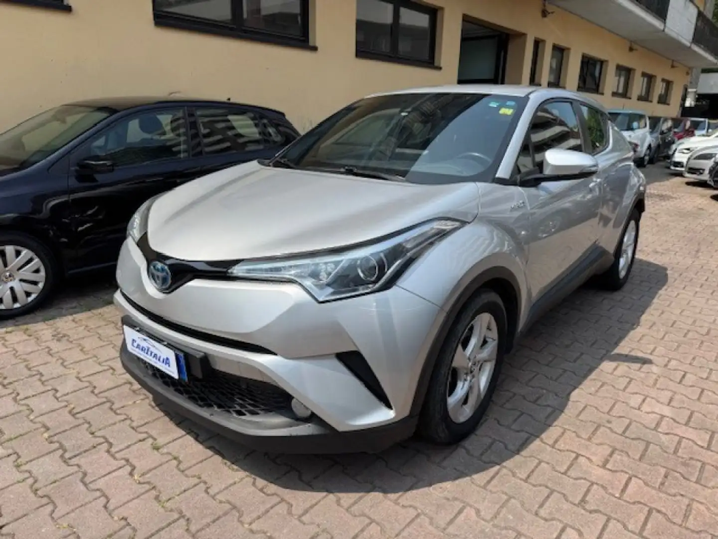 Toyota C-HR 1.8 Hybrid E-CVT Business Argent - 2