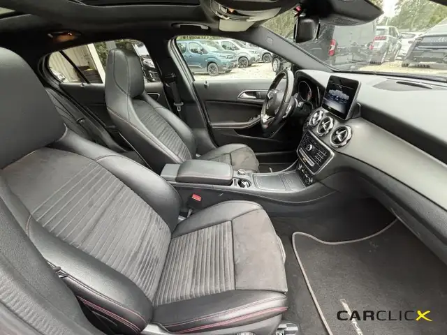 Mercedes-Benz Gla view 9
