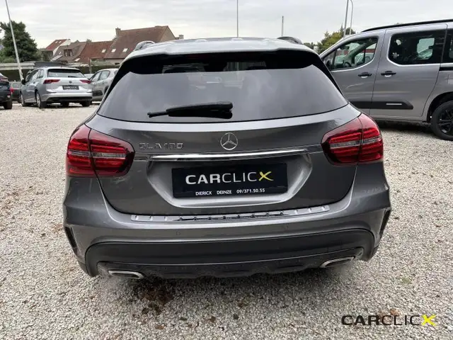 Mercedes-Benz Gla view 4