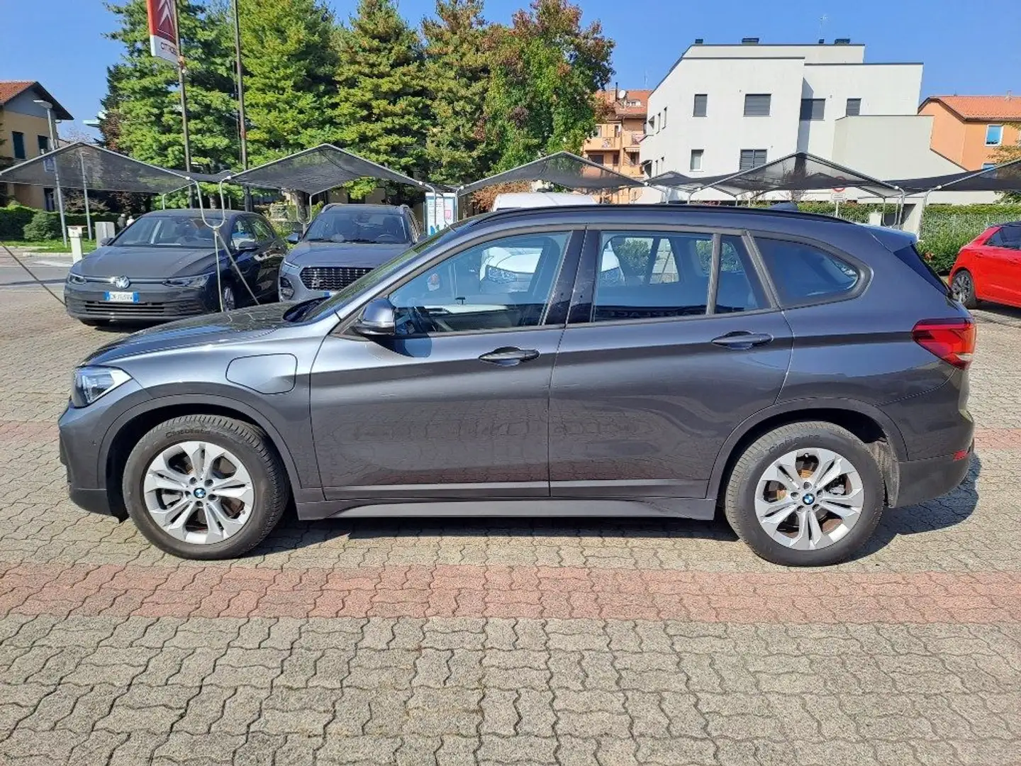 BMW X1 xDrive25e Business Advantage Grigio - 2