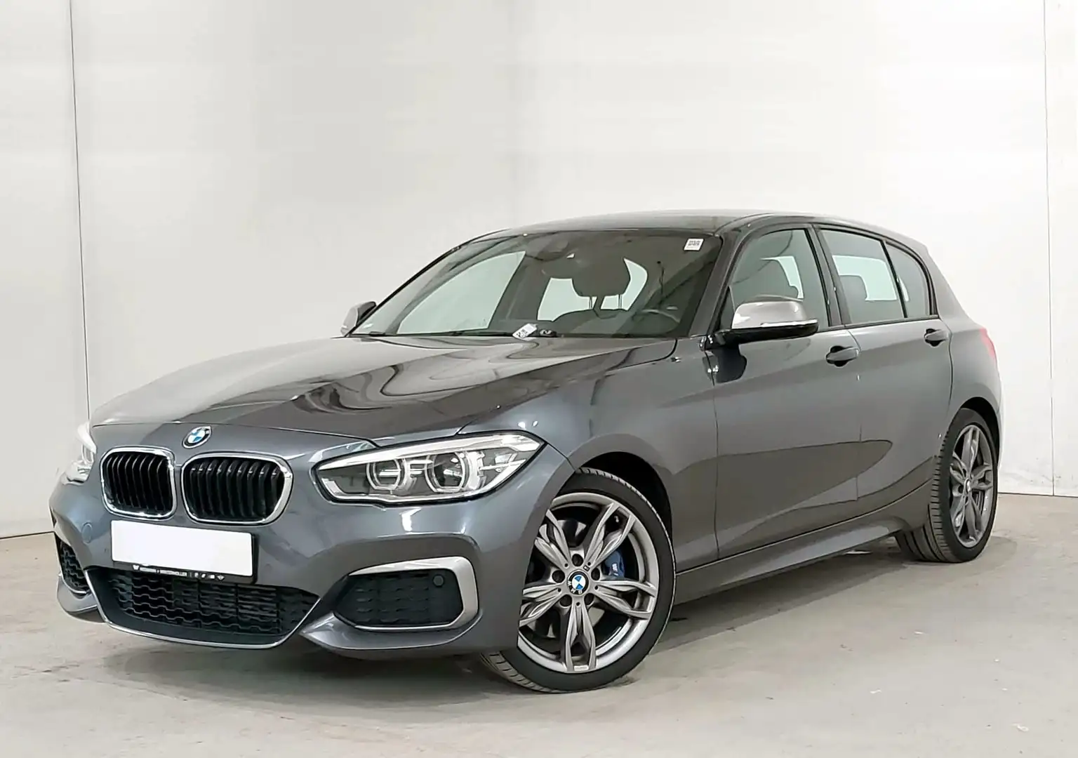 BMW 135 M135i xDrive Megavoll!!! Service+TÜV+Reifen neu Gri - 1
