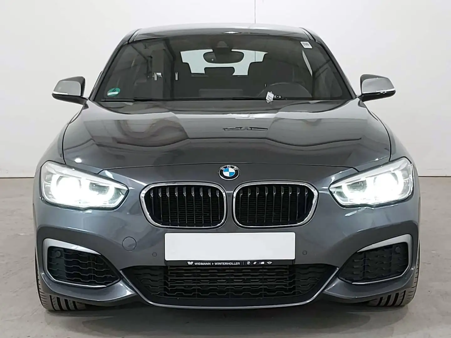 BMW 135 M135i xDrive Megavoll!!! Service+TÜV+Reifen neu Gri - 2