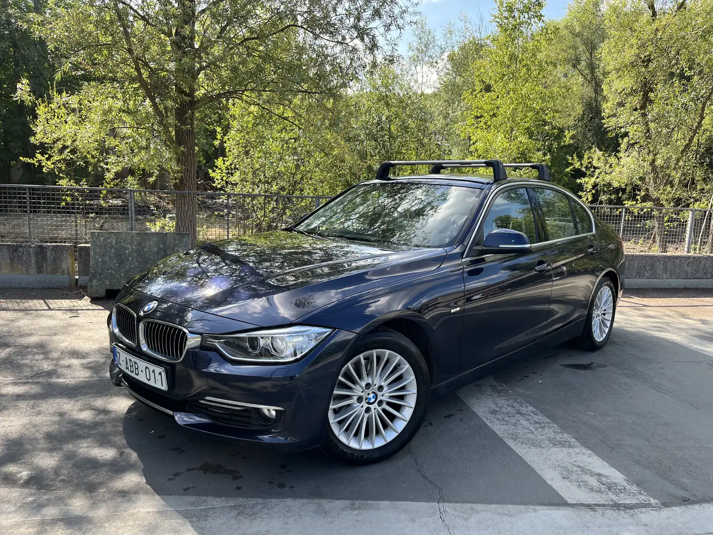 BMW 320 dA full option euro 6B avec seulement 75.000km - 1