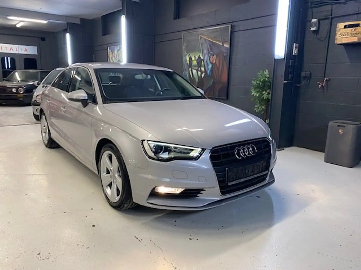 Audi A3 Sportback 1.4 TFSI Ambition Gris - 1