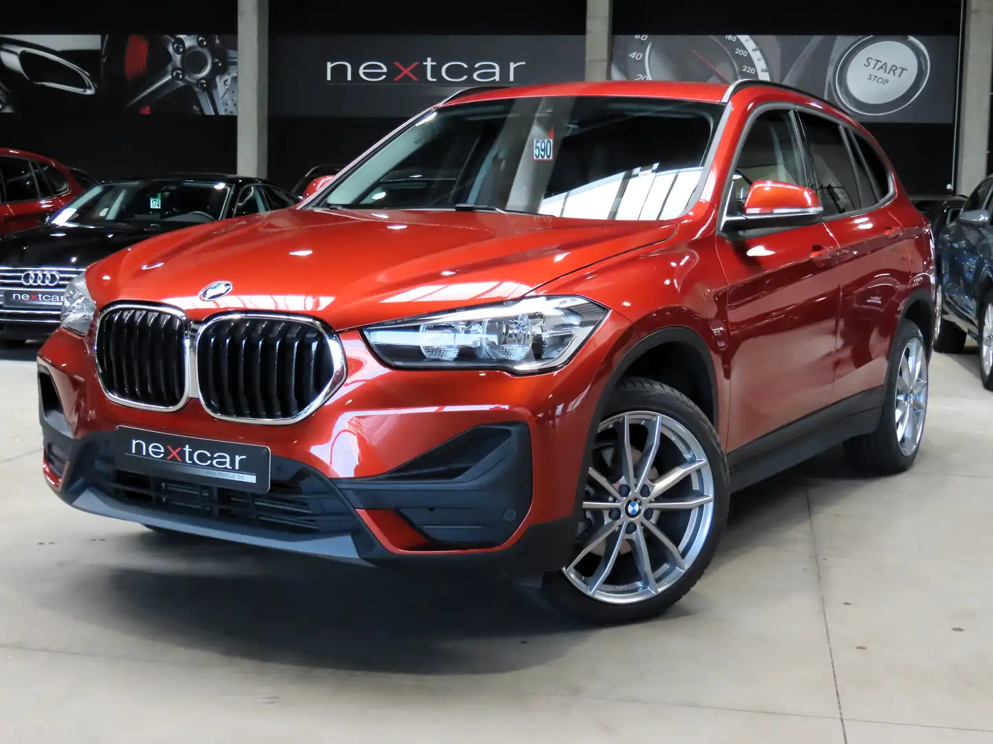 BMW X1 18dA SDrive *CUIR-NAVI PRO-CRUISE-PARKING AV&AR* Orange - 1