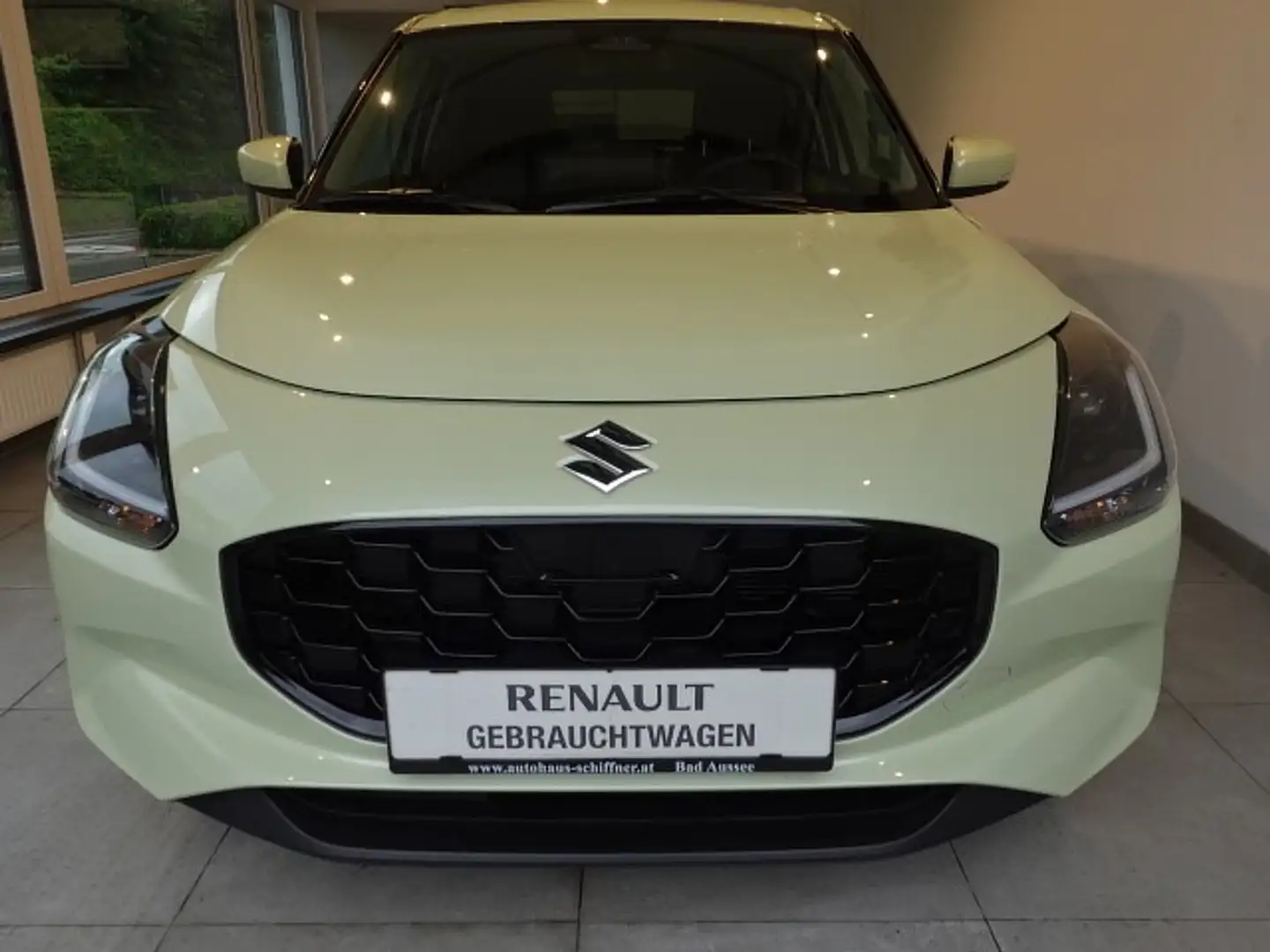 Suzuki Swift 1,2 Hybrid Flash Gelb - 2