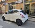 Lancia Ypsilon 1.0 FireFly 5 porte Hybrid Gold Bianco - thumbnail 4