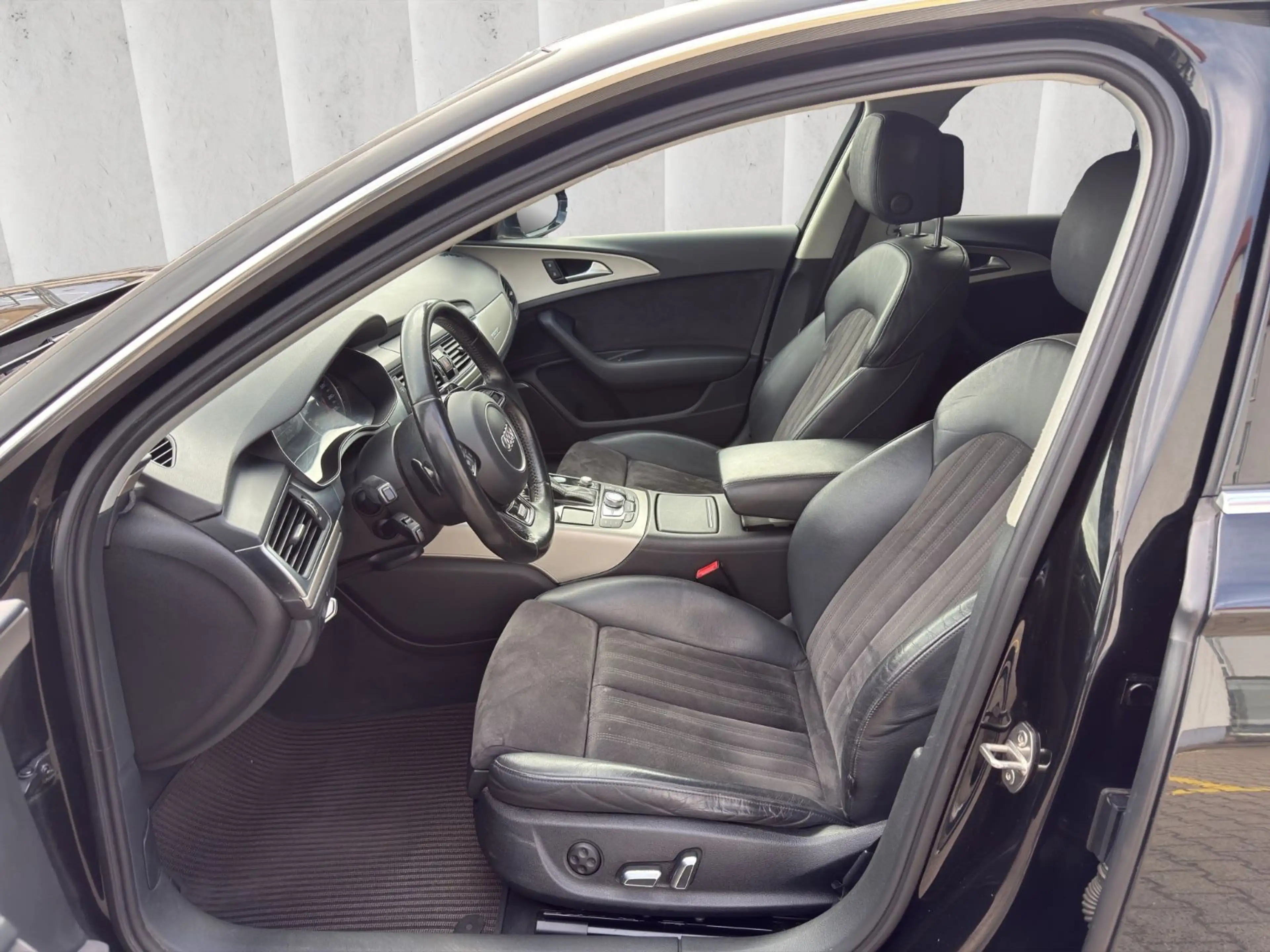 Audi A6 allroad quattro 3.0 TDI*lückenlos Scheckheft* — photo 11