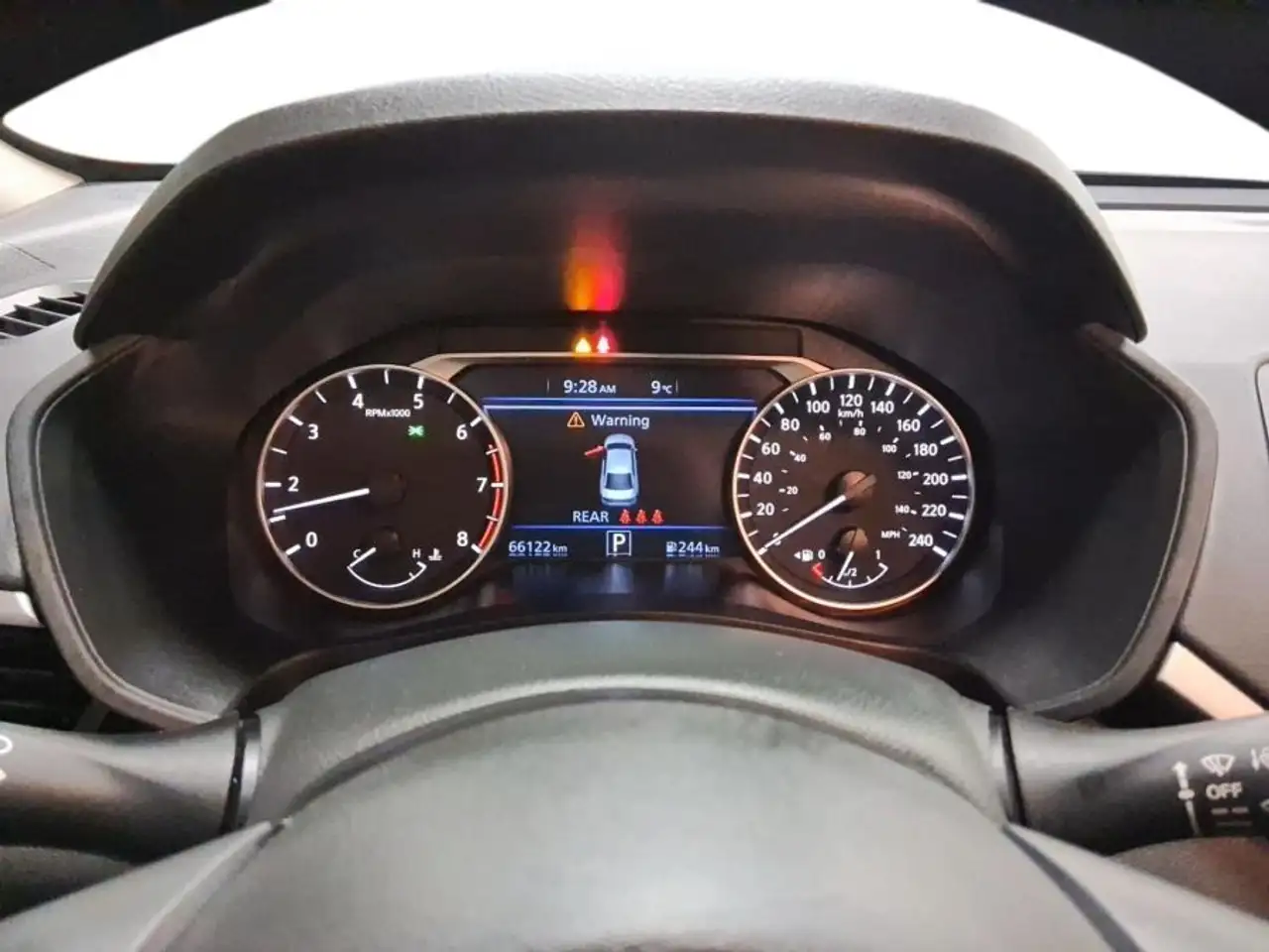 Nissan Altima снимка Nissan Altima