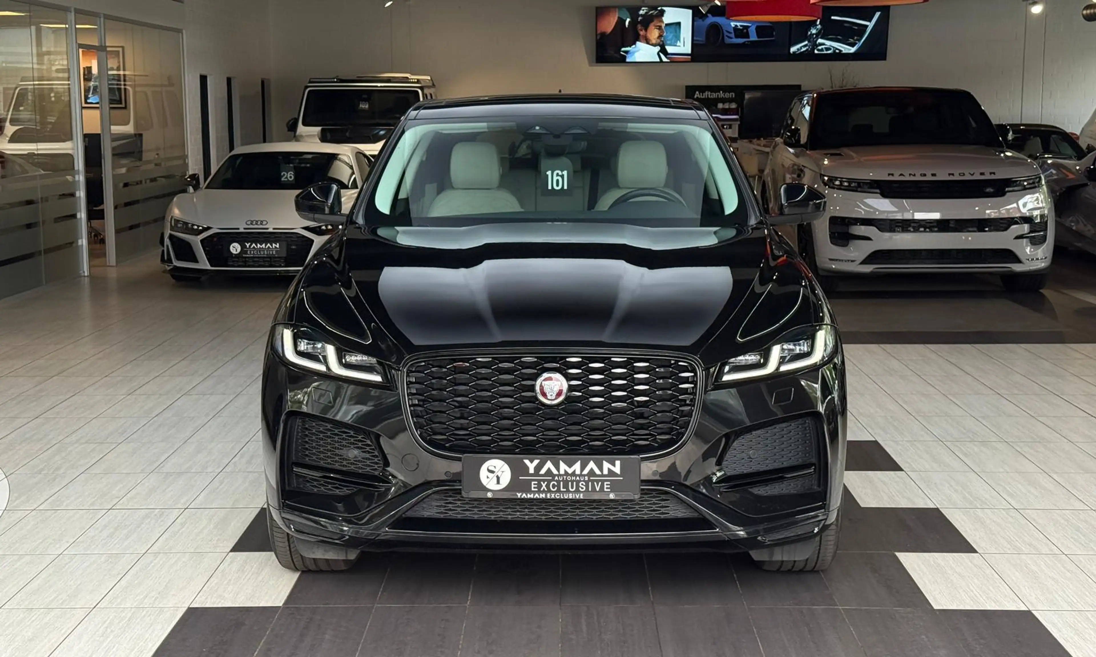 Jaguar F-Pace S AWD P400e*Pano*Massage*360*SitzKlima — photo 3