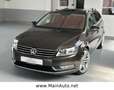 Volkswagen Passat Business Edition NAVI/Xenon/AHK/180°CAM Schwarz - thumbnail 1