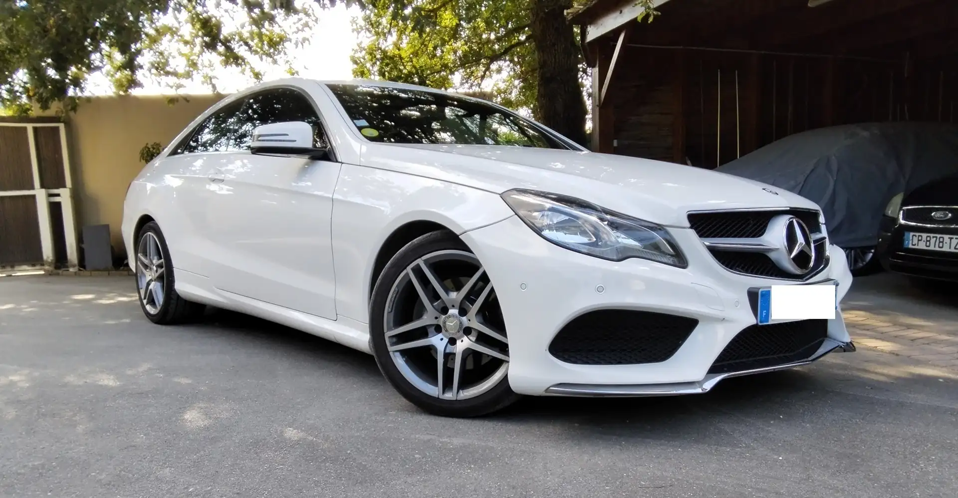 Mercedes-Benz E 220 Classe E Coupé 220 BlueTEC Sportline A Білий - 1