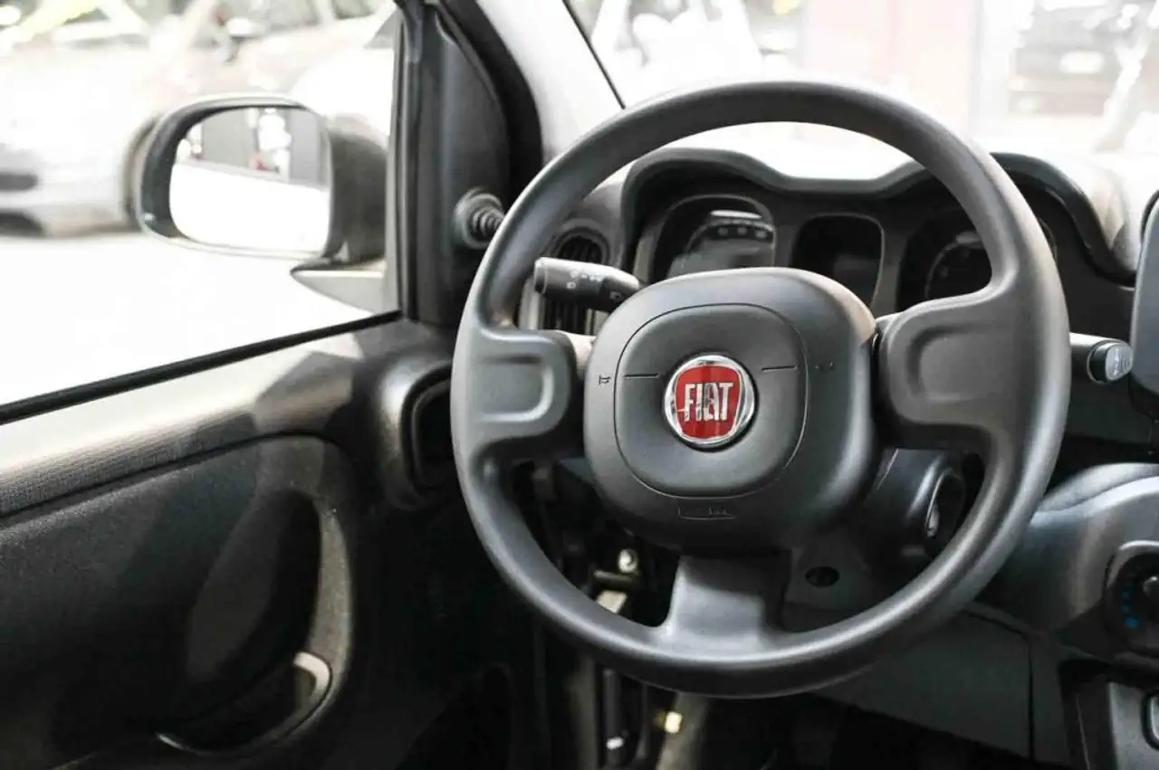 Fiat Panda Hybrid 1.0 70cv 19