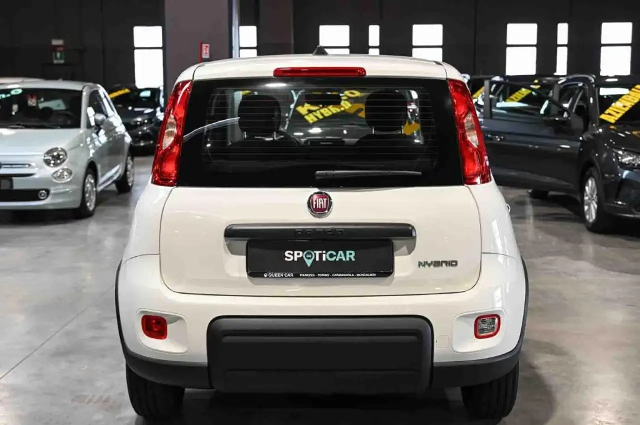 Fiat Panda Hybrid 1.0 70cv 6
