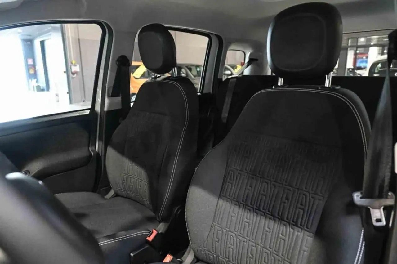 Fiat Panda Hybrid 1.0 70cv 12