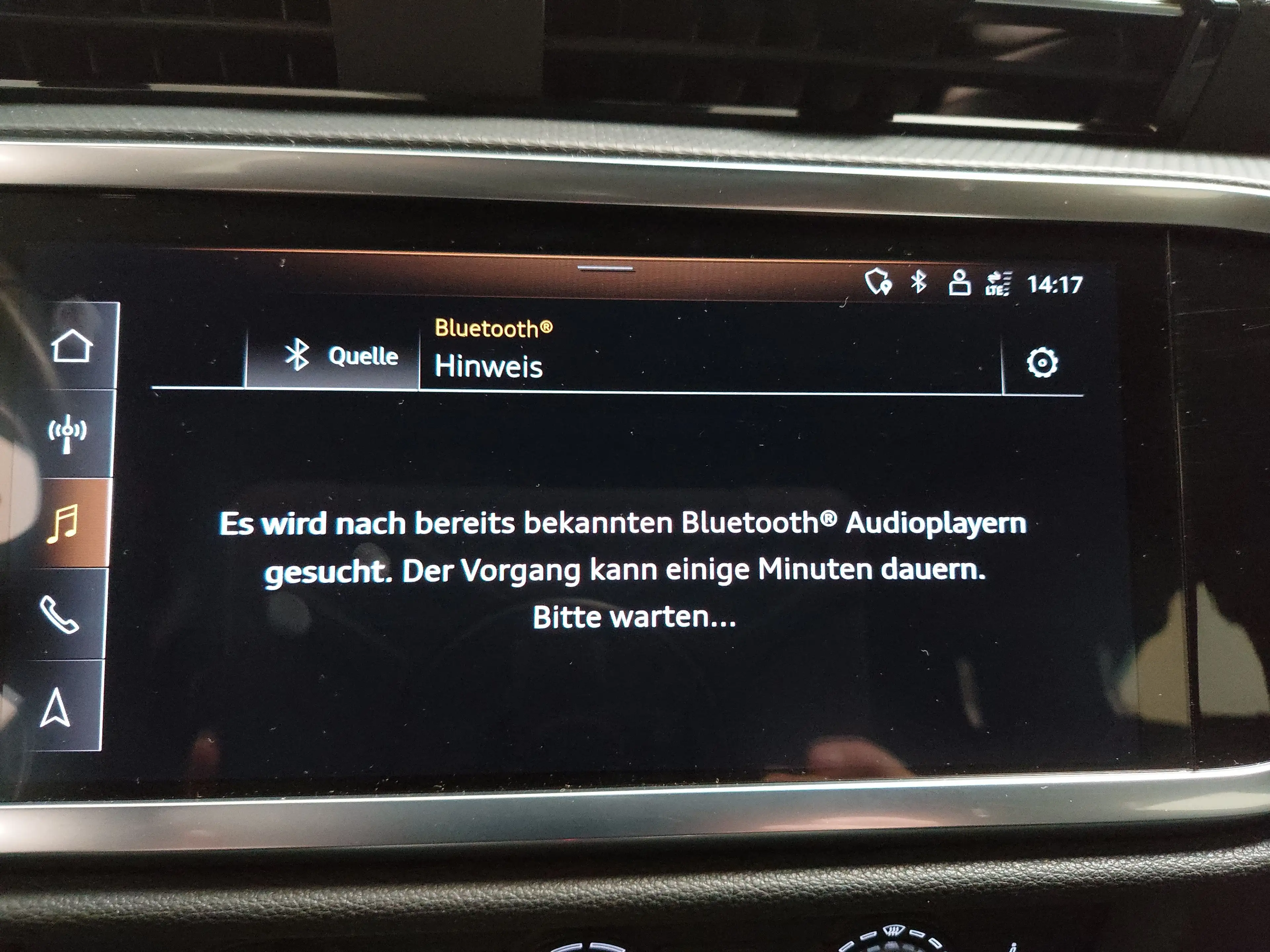 Audi Q3 40 TDI S-Line Leder Navi LED vc Shz AHK — photo 15