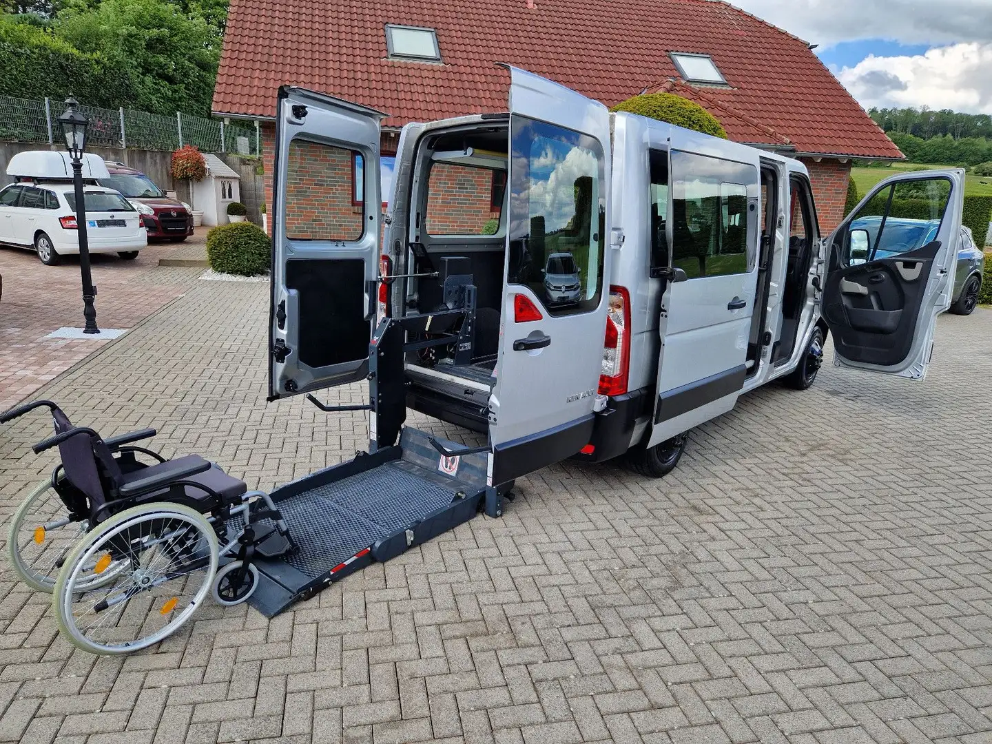 Renault Master L1H1*Behindertengerecht/Selbstfahrer*StHz Grau - 1