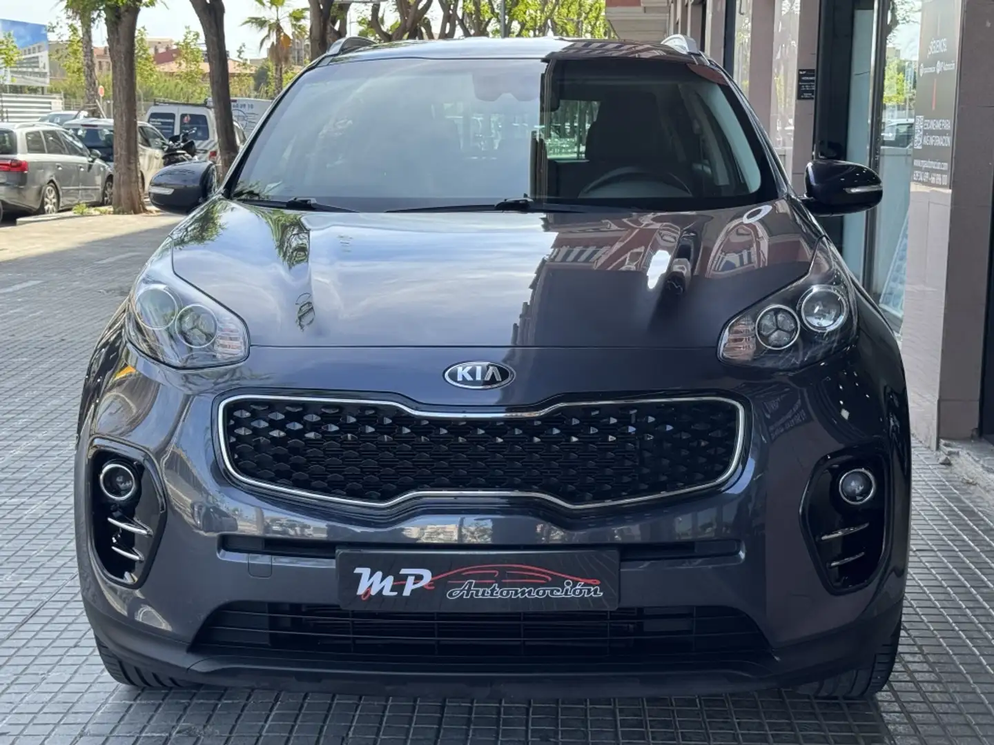 Kia Sportage 1.6 GDi Drive 4x2 Gris - 2