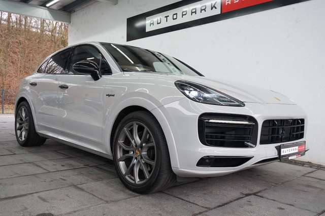 Porsche Cayenne Coupe E-Hybrid Platinum/Kreide/SportDesi