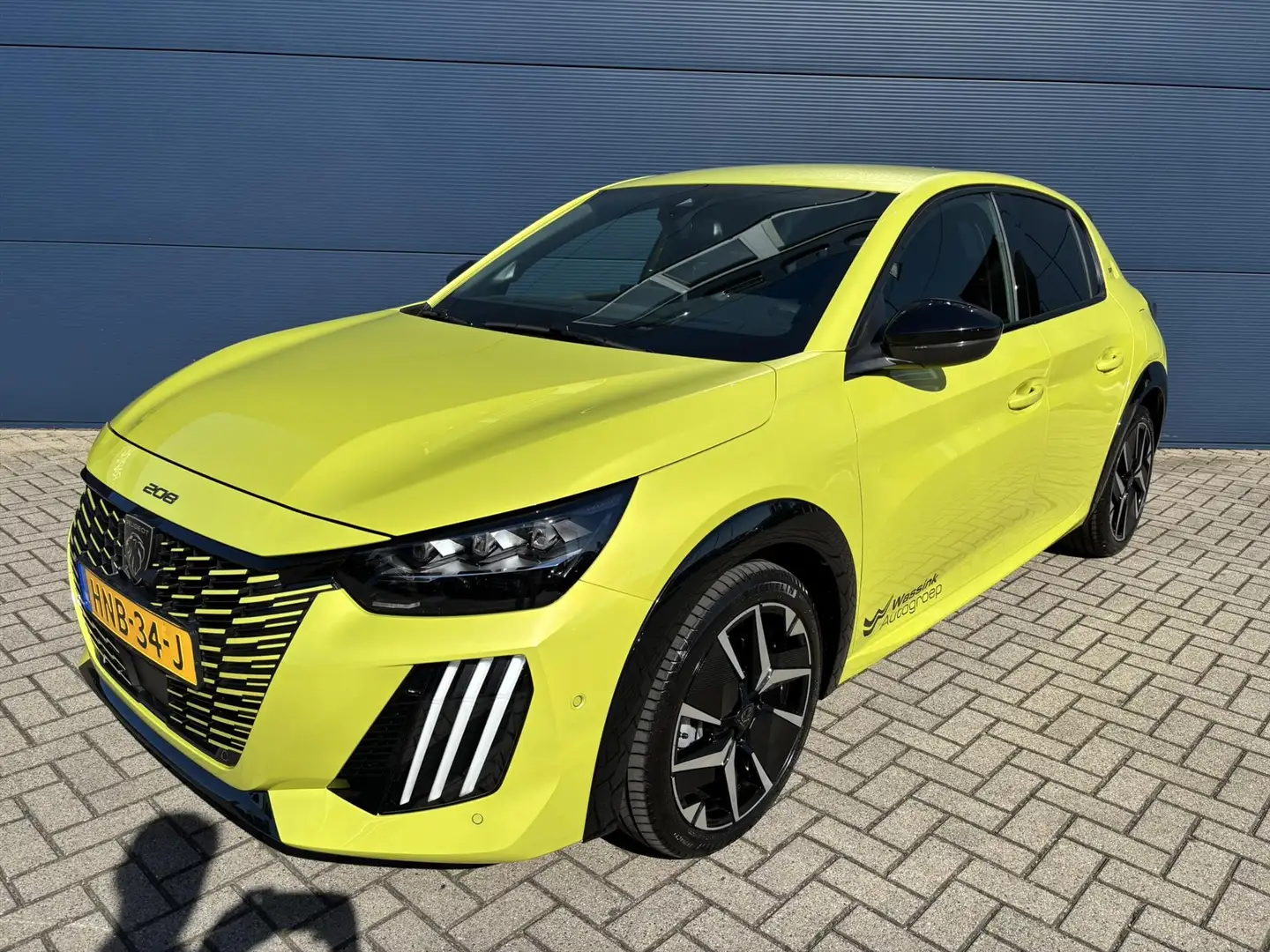 Peugeot 208 1.2 Hybrid 145pk e-DCS6 GT | Navigatie | Alcantara Jaune - 2