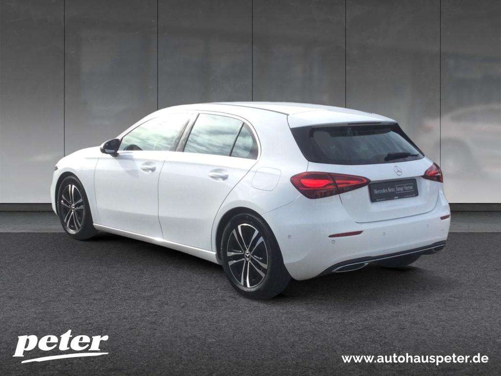 Mercedes-Benz A 220