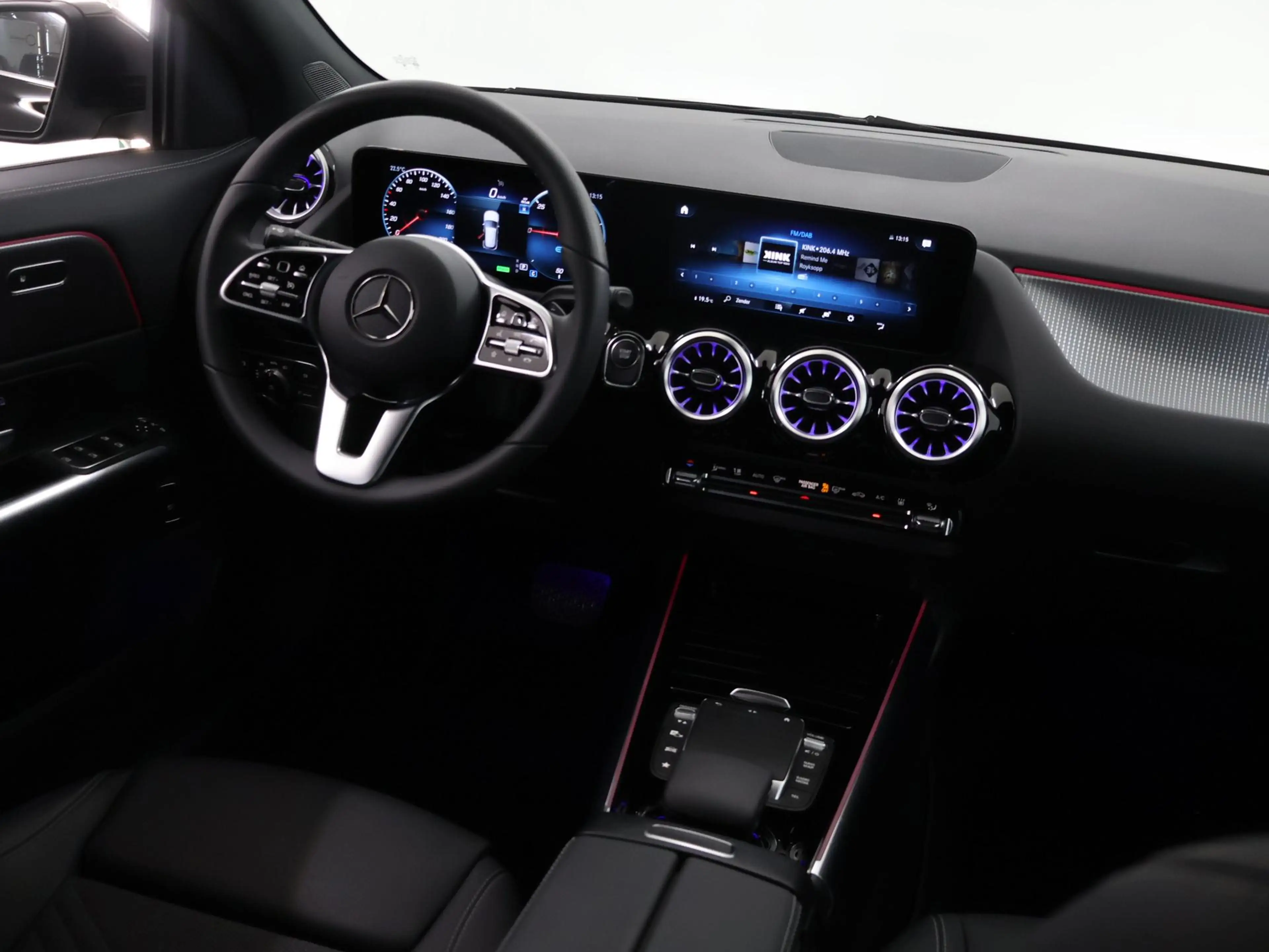 Mercedes-Benz EQA 250 Luxury 67 kWh | Trekhaak | Stoelverwarming | — photo 9