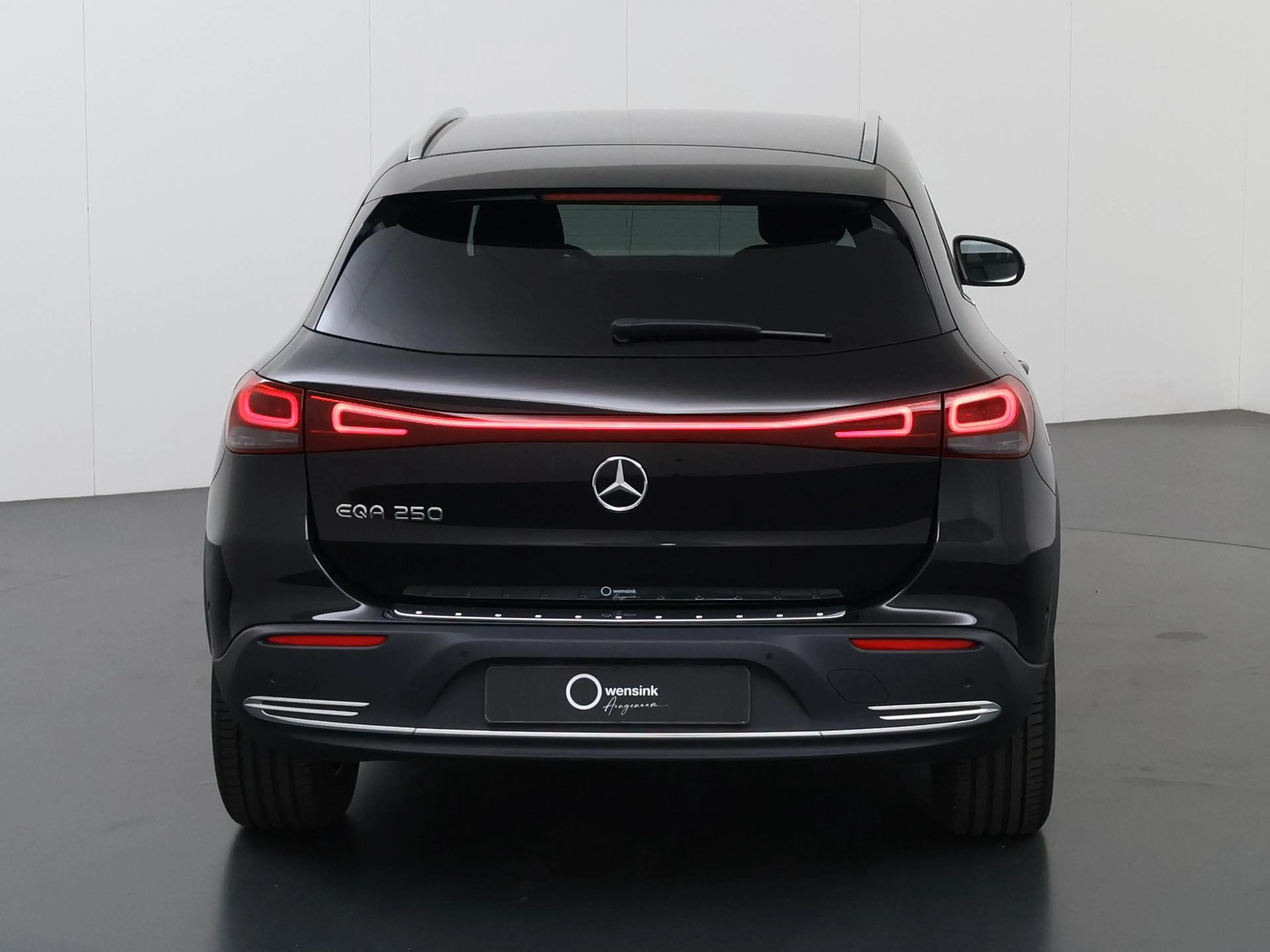 Mercedes-Benz EQA 250 Luxury 67 kWh | Trekhaak | Stoelverwarming | — photo 4