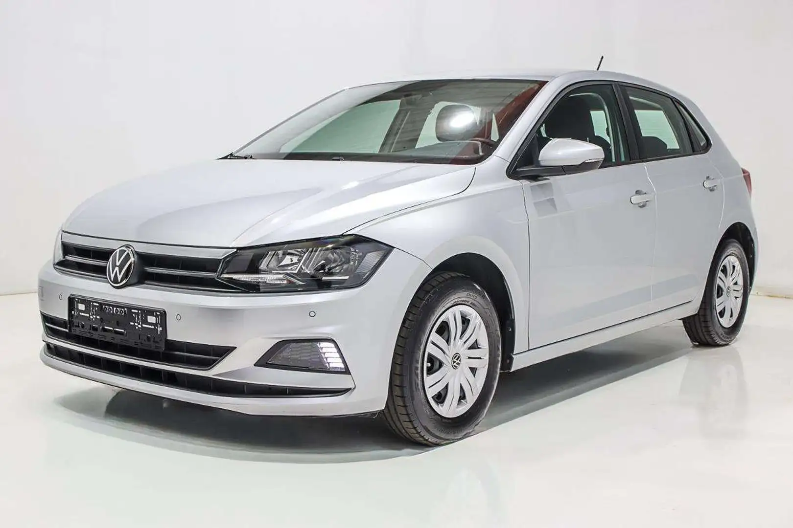 Volkswagen Polo 1.0 MPI 80 CLIMATISATION RADAR SIEGES CHAUFFANTS Argent - 2