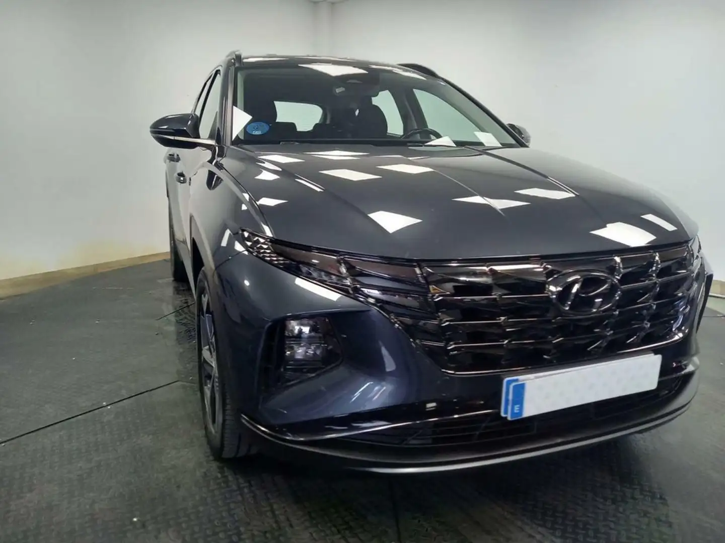 Hyundai TUCSON 1.6 TGDI PHEV 195KW MAXX AUTO 4X4 Gris - 1