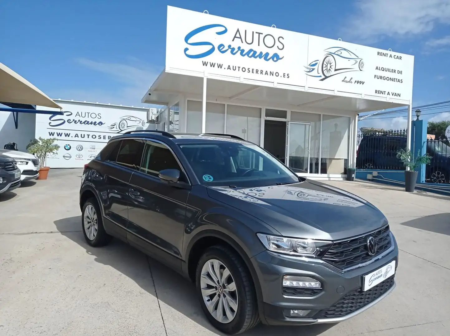 Volkswagen T-Roc 1.5 TSI Advance DSG7 - 1