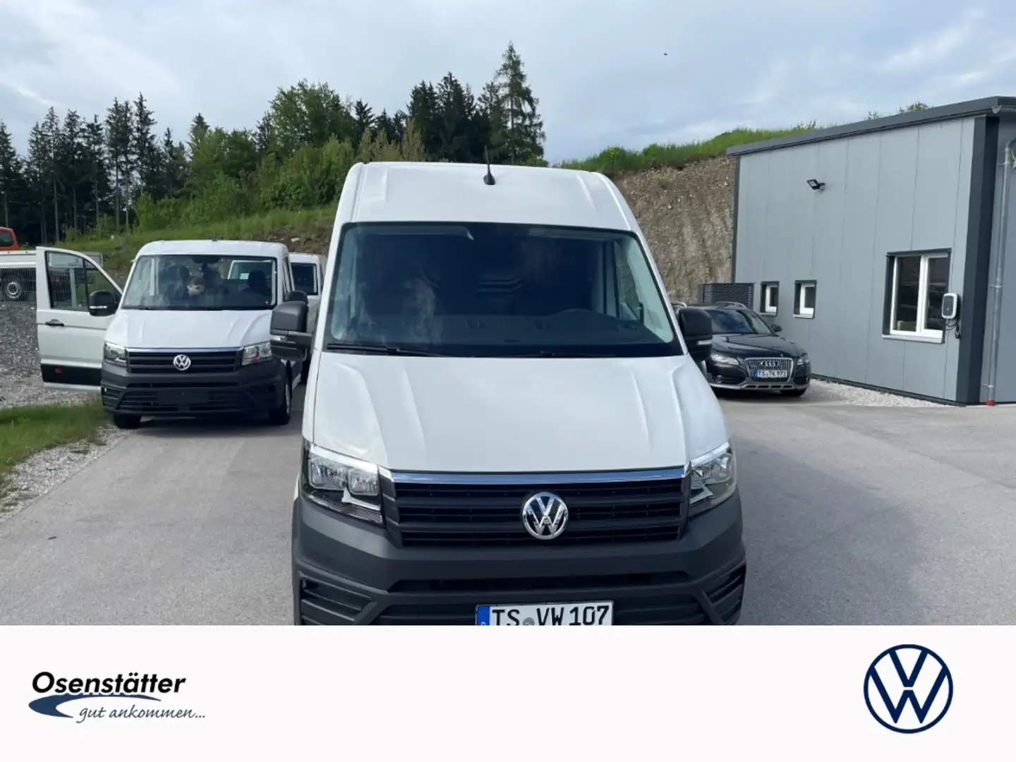 Volkswagen Crafter 35 Kasten 2,0 TDI MR Klima Radio AHK Anschlussgara White - 1