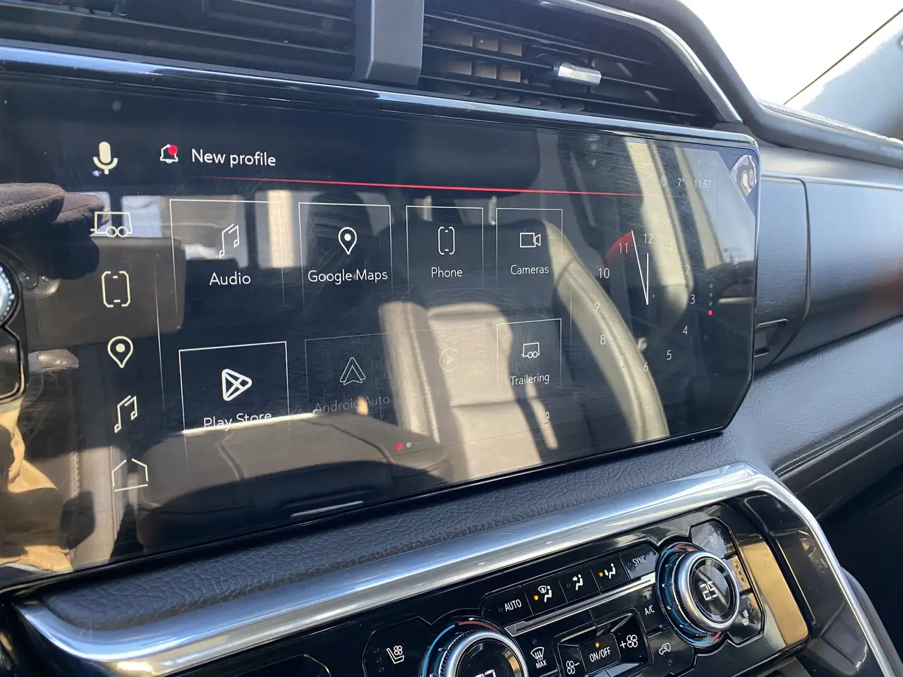 GMC Sierra 1500 снимка GMC Sierra 1500