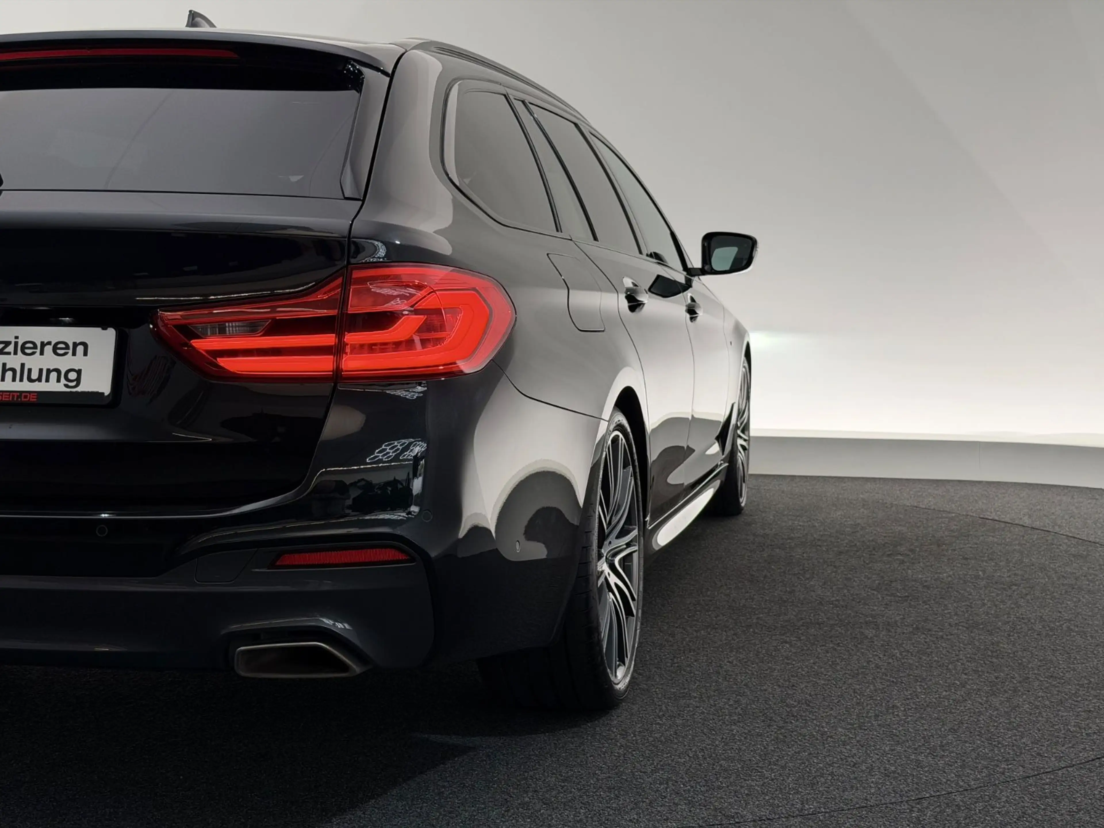 BMW 540 i Touring xDr*M SPORT*LED-R.KAM-HUD-SHZ-HiFi — photo 12