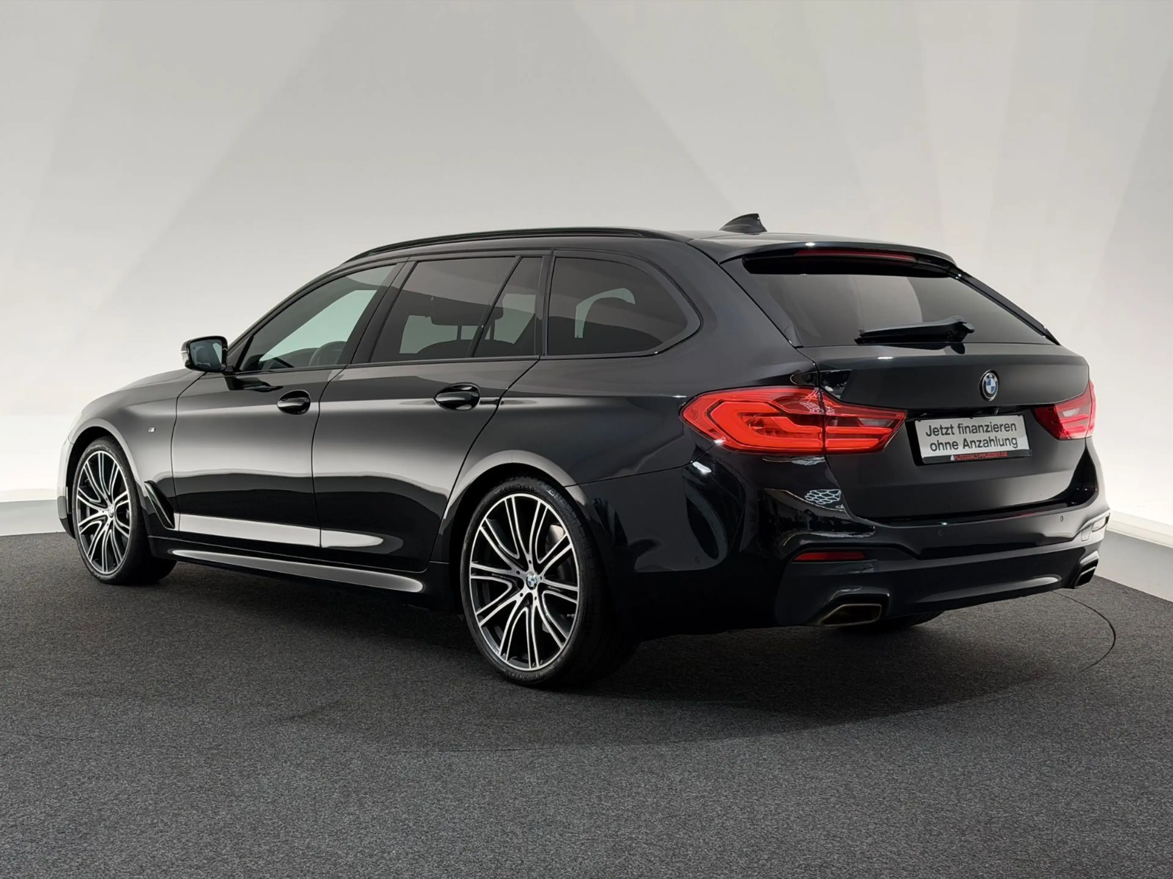 BMW 540 i Touring xDr*M SPORT*LED-R.KAM-HUD-SHZ-HiFi — photo 5