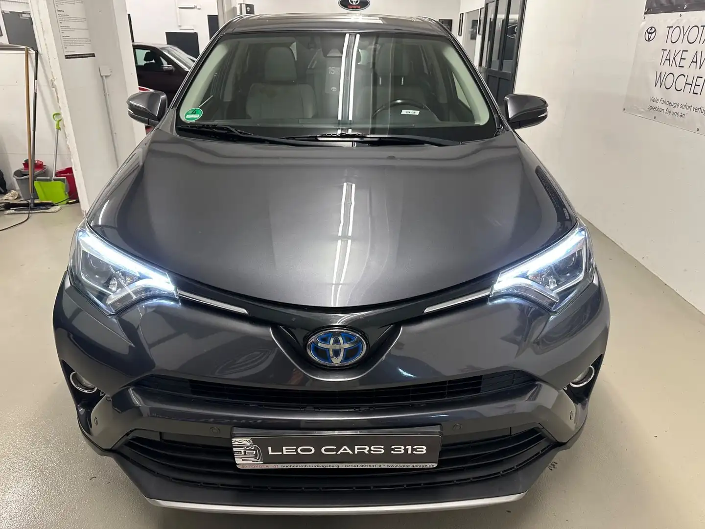 Toyota RAV 4 2,5-l-Hybrid Executive Auto Grau - 2