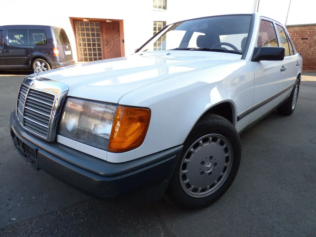 Mercedes-Benz 260
