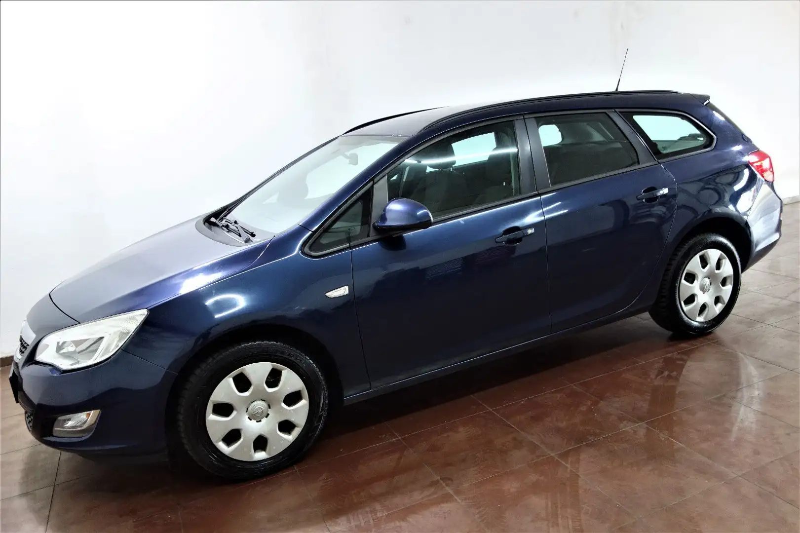 Opel Astra J Sports Tourer Edition Automatik/Klima/E5 Bleu - 2