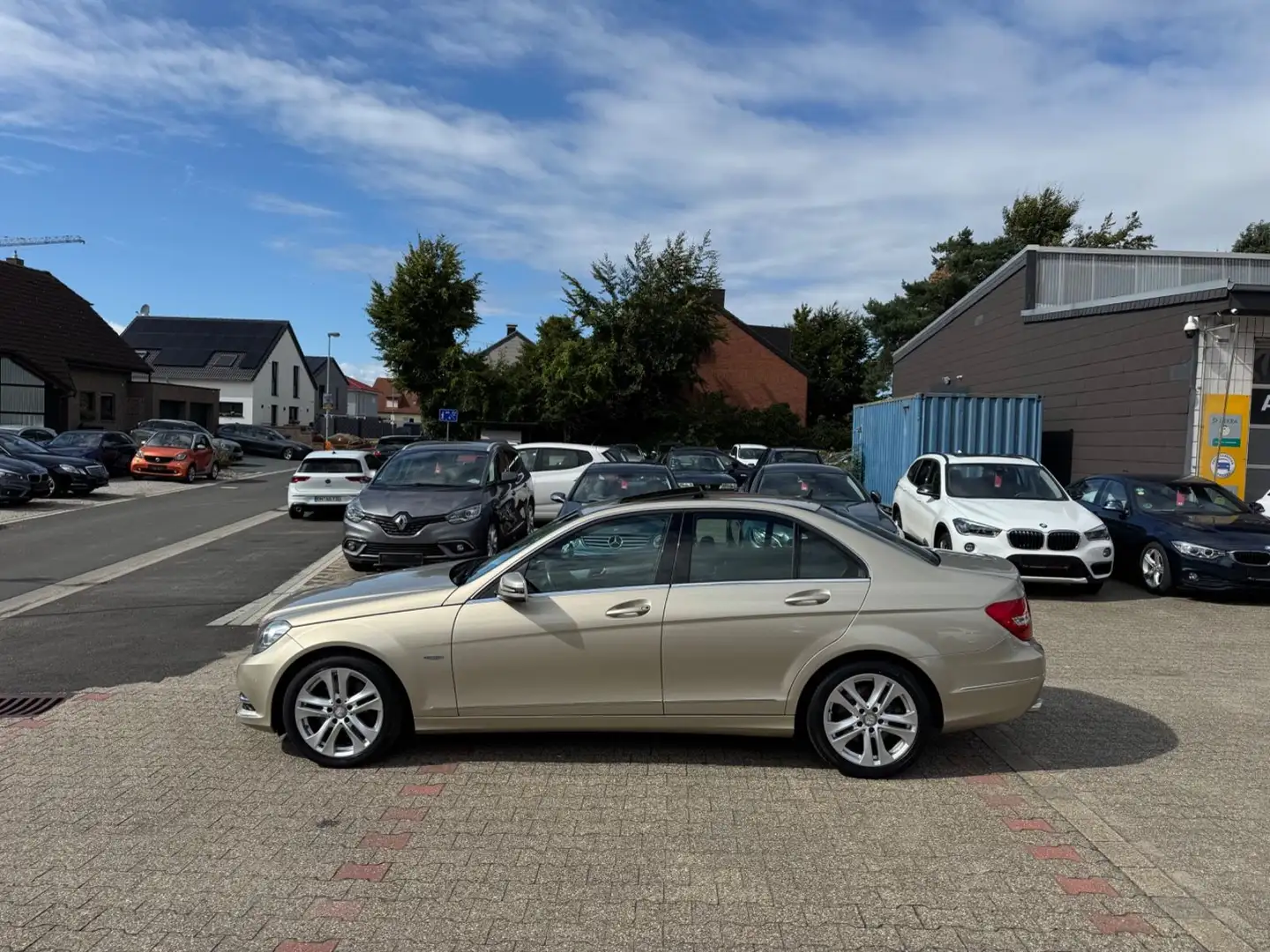 Mercedes-Benz C 350 CGI BE 4-Matic Unikat DE-Fahrzeug! Beige - 2