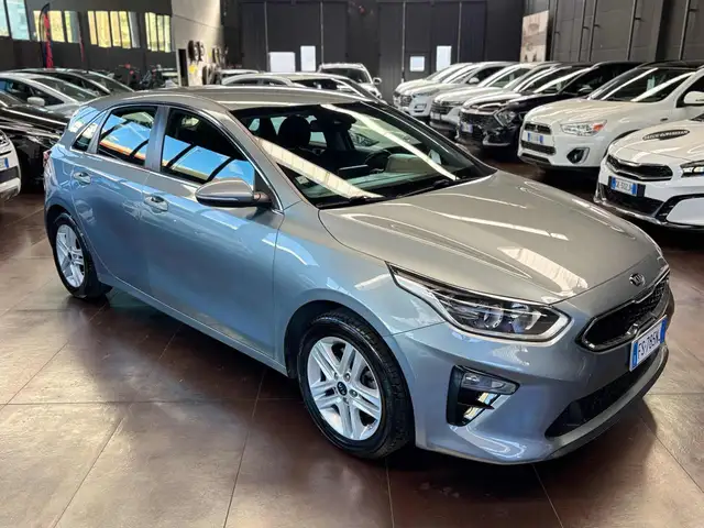 Kia Ceed / cee'd 1.4 MPi GPL 5p. Business Class