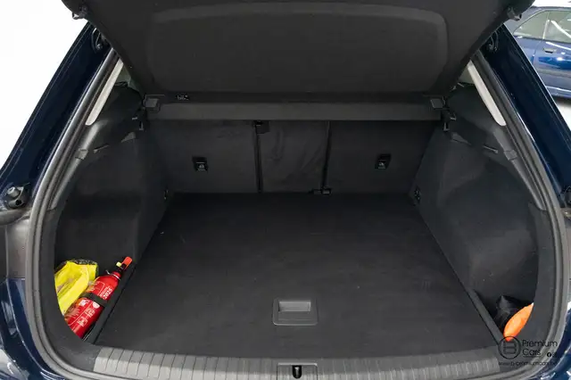 Audi Q3 view 25