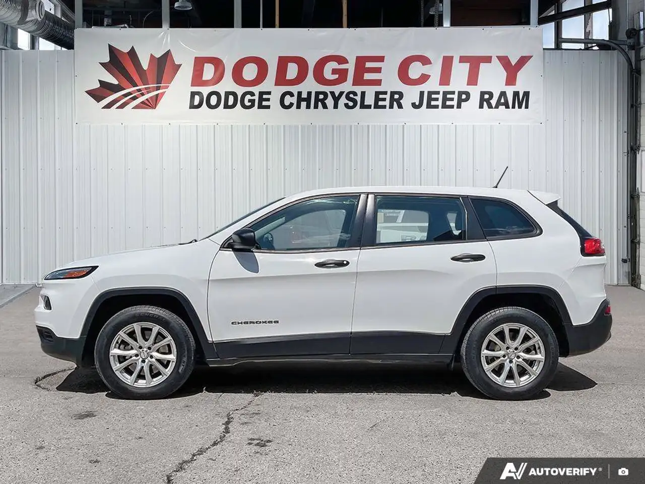 Jeep Cherokee photo Jeep Cherokee