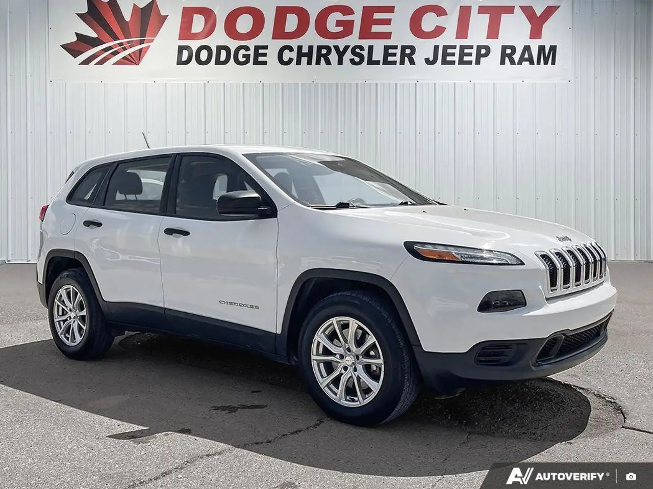 Jeep Cherokee photo Jeep Cherokee